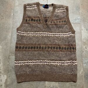 Vintage Woodward 100% Shetland Wool Sweater Vest – Made in Hong Kong – Size L